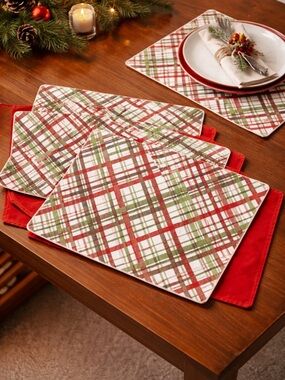 Christmas Plaid Placemats Set of 4 Reversible Red Green Holiday Table Decor